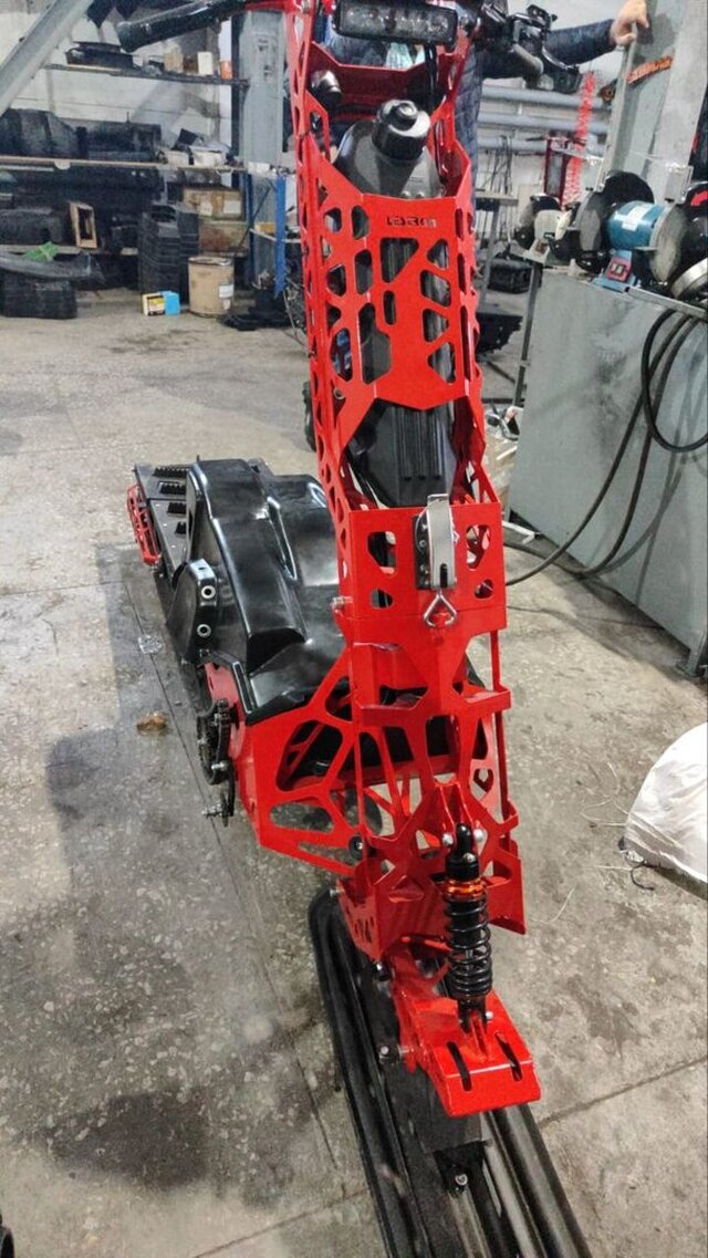 Lestron Motorized Snowboard