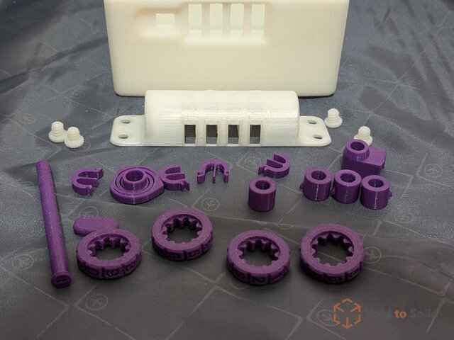 combination-lock-box – image 4 of 6
