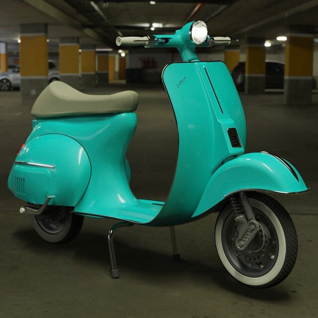 Vintage Scooter (Vespa Replica)