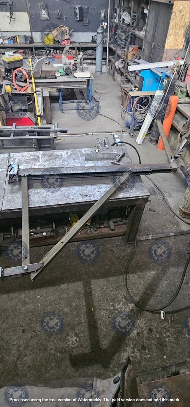 Folding Working Platform K / Heavy-Duty Scaffold Bracket – image 6 of 7