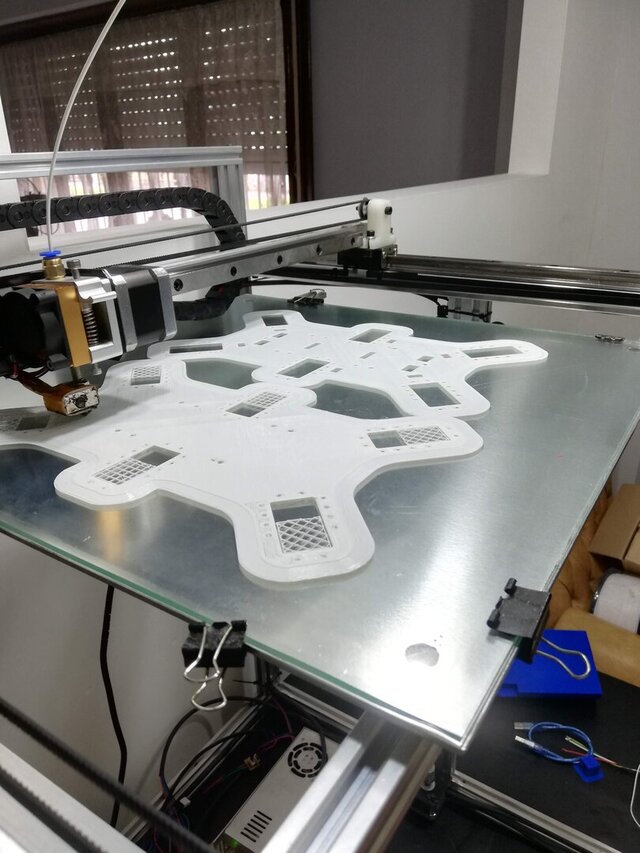 Custom Large-Format 3D Printer – Mechanical Design & Manufacturing – image 2 of 9