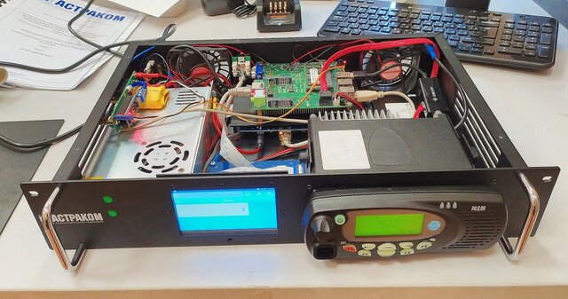 Gateway (Smart Relayer) for DMR, PoC, APCO and Analog