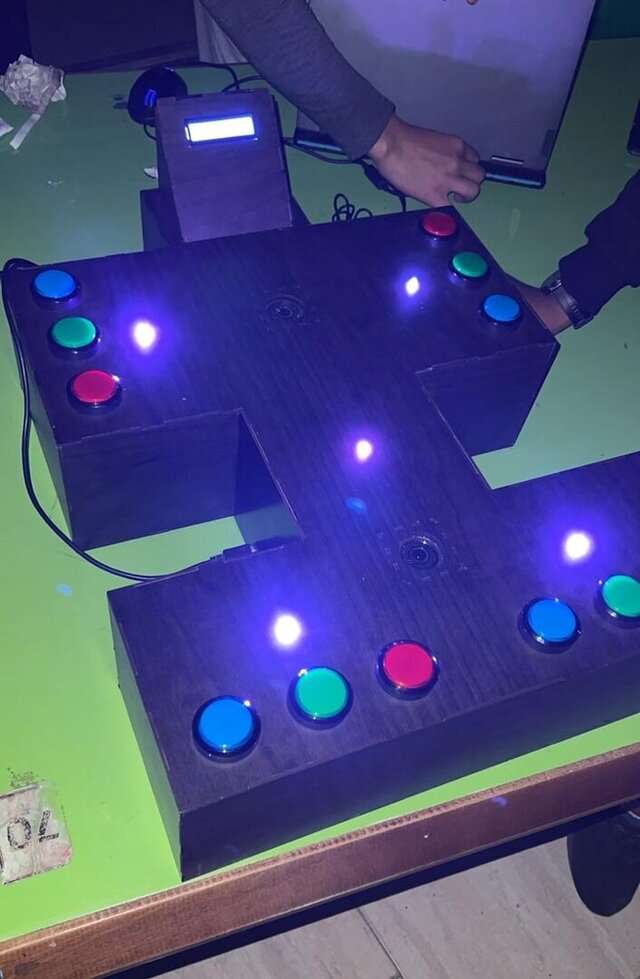 NEXUS — 4-Player Interactive Memory Game – image 9 of 10