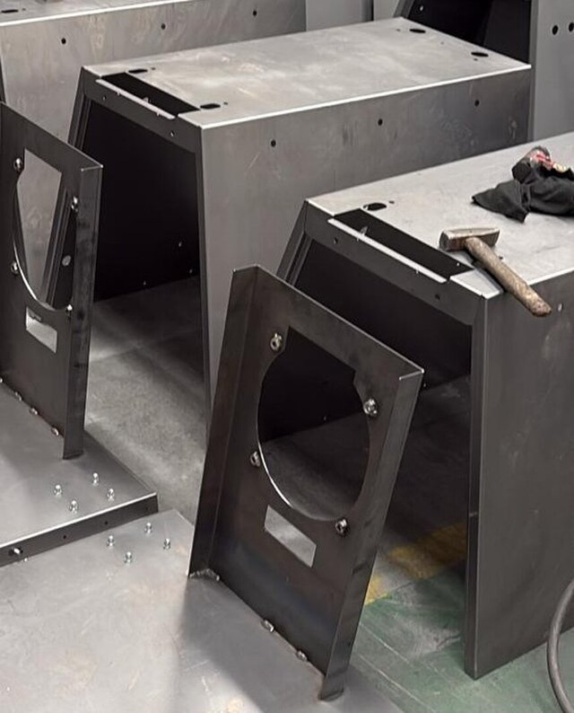 3D model of Sheet Metal Design, DXF/DWG and Manufacturing Drawings