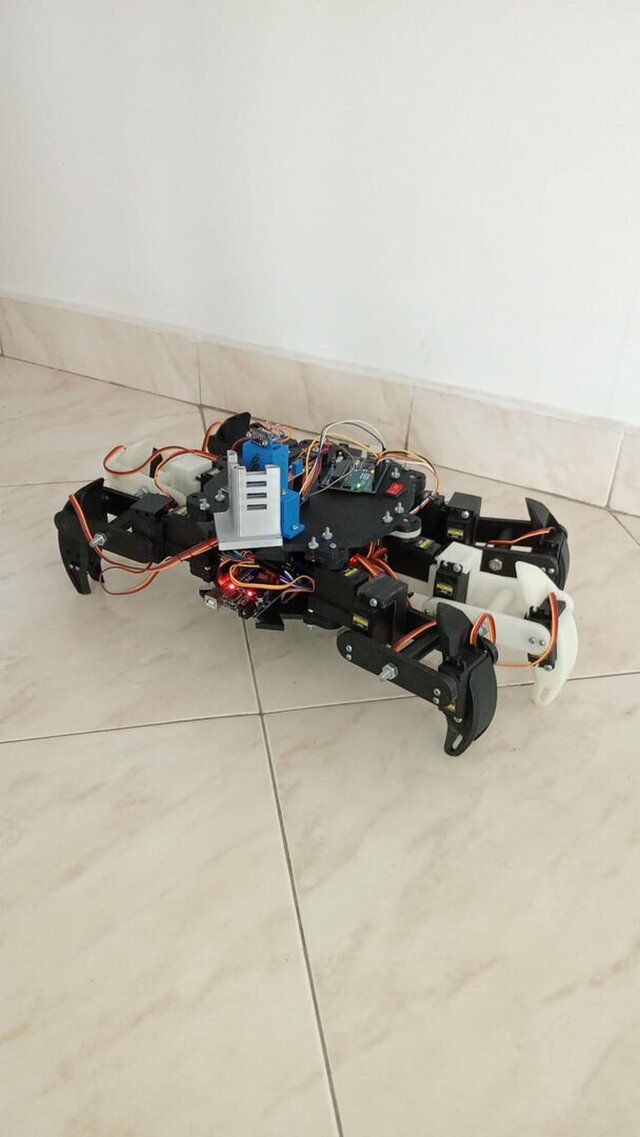 3D model of Hexapod Robot - Electronics Selection and Interconnection Design (18 servos)