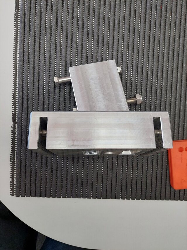 Machined Aluminium Joint (I Beam to Channel) For Weldless boat trailer