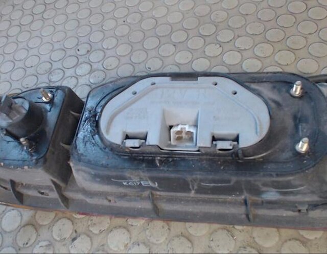 Mitsubishi Colt 1990-Rear-light-cap – image 5 of 6