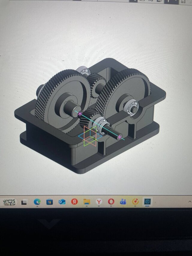 Gearbox & Drop-Bottom Bin – image 2 of 2