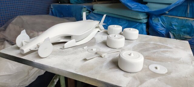 Red Bull F1-Inspired Concept Car — 1:10 Physical Prototype – image 5 of 8