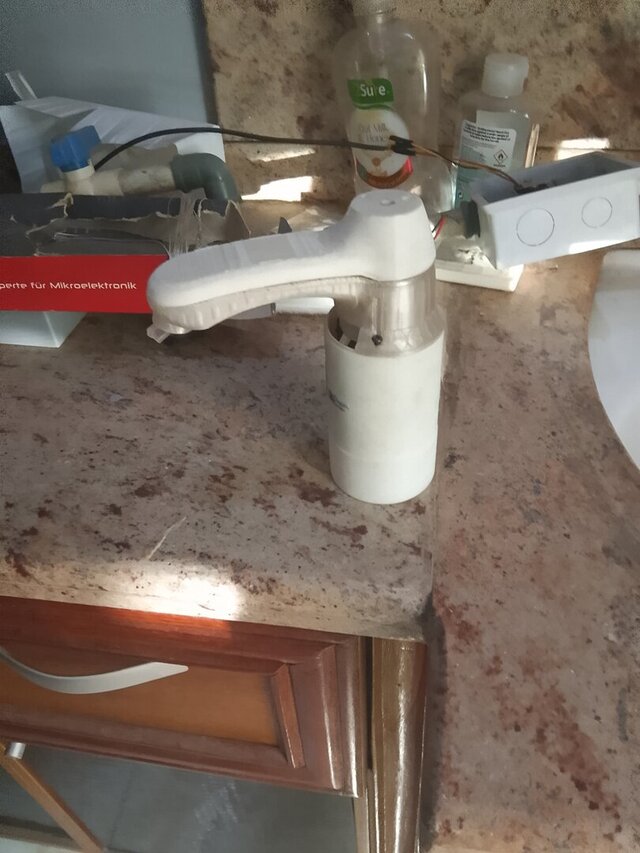 3D model of dispenser-pump-assembly