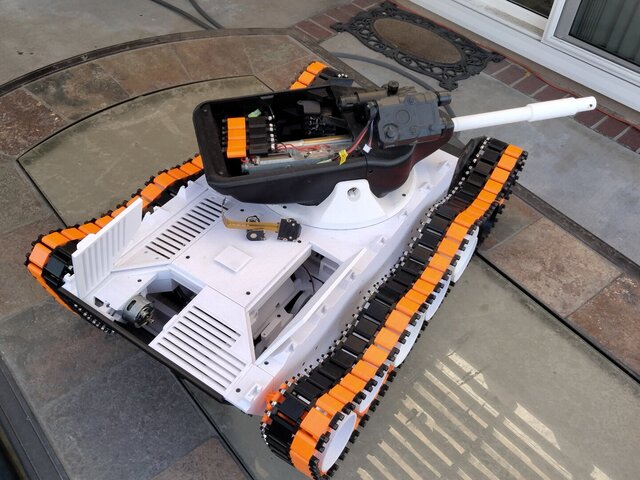 3D Printed RC Tank