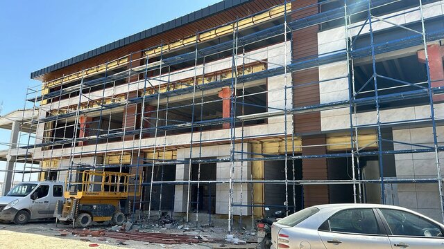 Facade Installation | Site Documentation – image 3 of 3