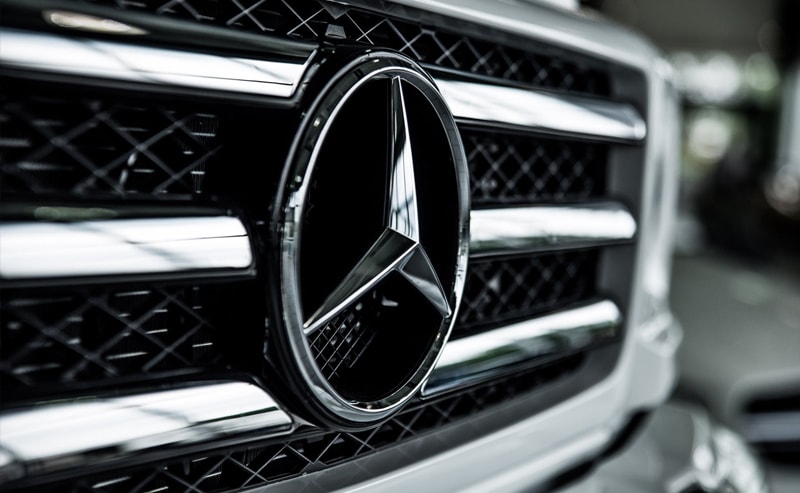 Mercedes-min | Cad Crowd Mercedes-min