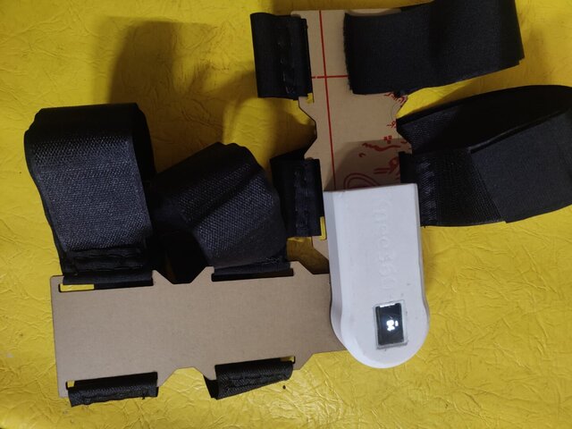 I offer product & industrial design & prototyping for wearable medical devices image 2