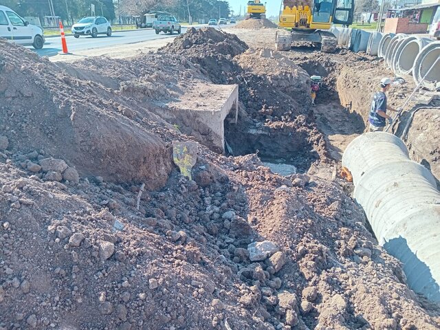 I offer analysis, design, and planning of urban bridges and drainage culverts image 5
