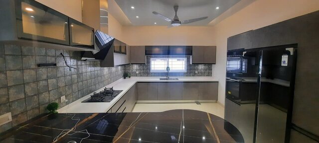 I offer cabinet design & manufacturing drawings for kitchens (2D & 3D modeling)